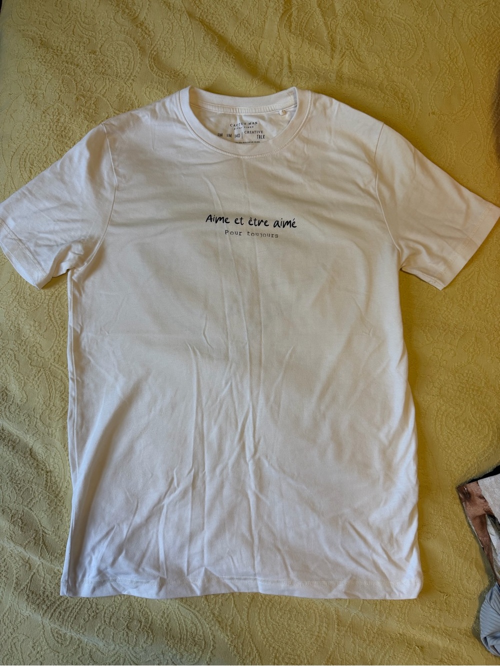 Graphic T-Shirt “Aime et etre aime” M